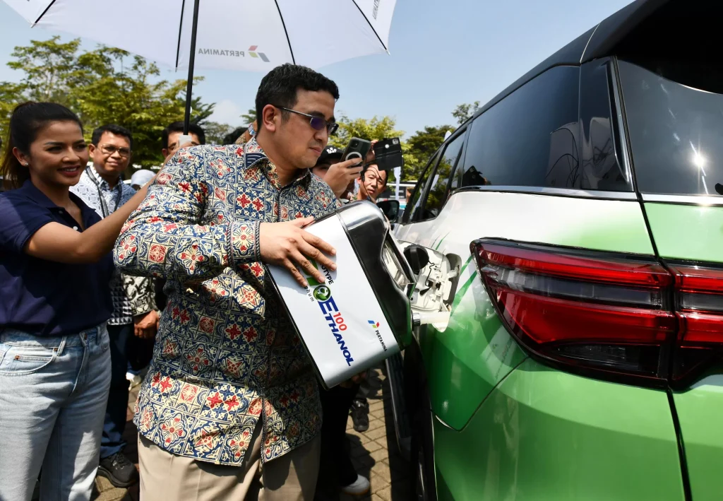 Sinergi Pertamina dan Toyota Uji Coba Bioetanol 100% di GIIAS 2024