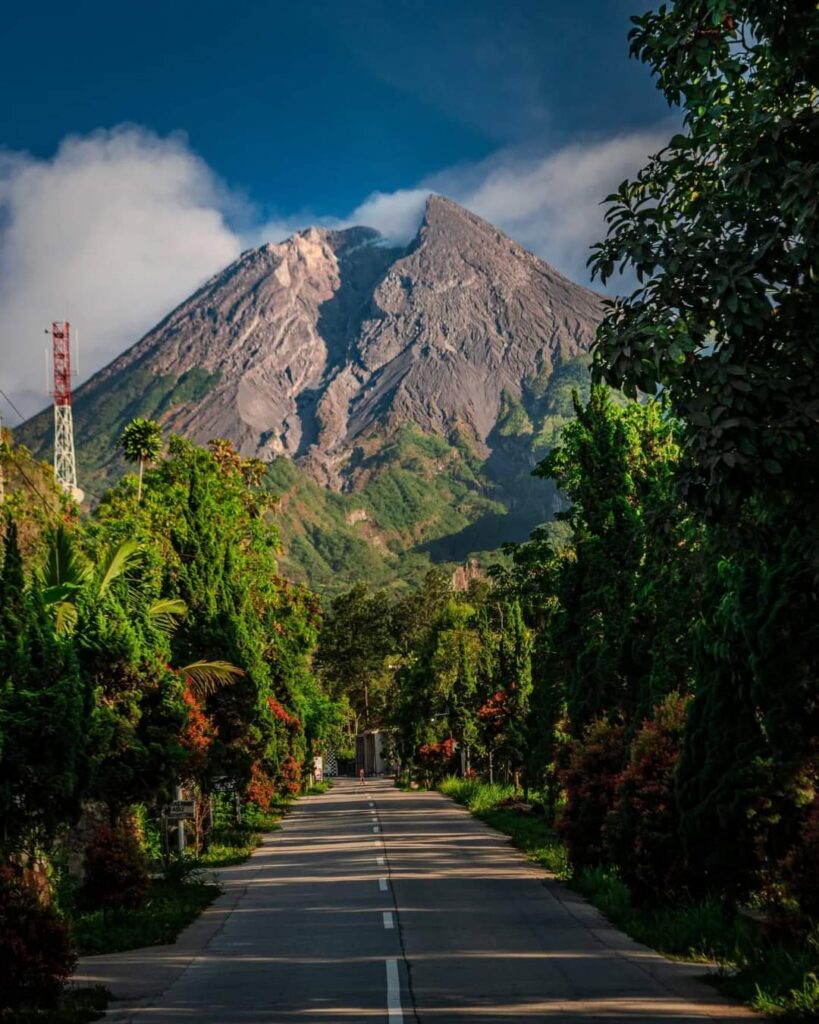 Sudut Lain dari Keindahan Gunung Merapi Yogyakarta