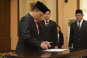 Kemenkumham Jambi Kukuhkan PAW Majelis Pengawas Notaris untuk Perkuat Fungsi Pengawasan