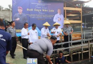 DIRTEKFORMA dan Kakanwil Jambi Panen Raya dan Tabur Benih Lele di Lapas Kelas IIA Jambi