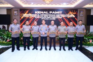 Polda Jambi Gelar Kenal Pamit PJU dan Kapolres, Kapolda: Dedikasi Tak Pernah Sia-Sia