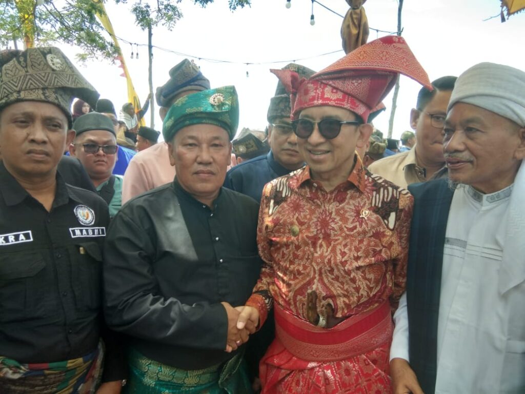 Satpol PP Asahan Tegur Keras Yayasan Maitreyawira Terkait Pembangunan Tembok di Jalan Umum