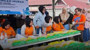 Polda Jambi dan Bulog Bersinergi Gelar Gerakan Pangan Murah, Salurkan 6 Ton Beras SPHP untuk Warga