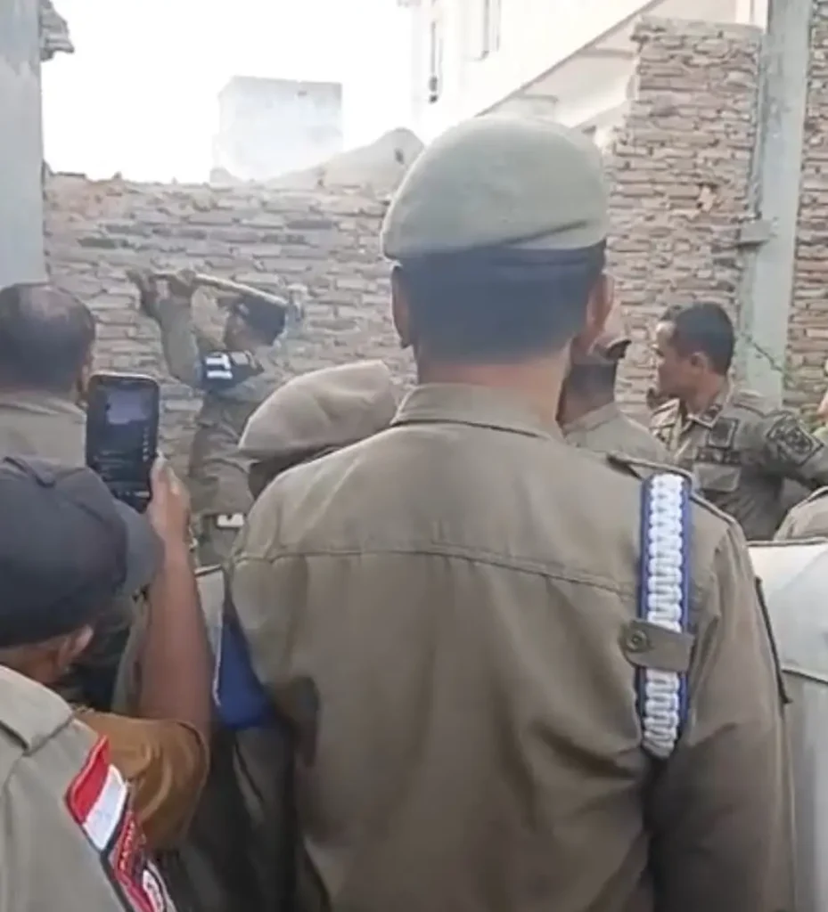 Akses Jalan Gang Setia Akhirnya Dibuka Satpol PP Asahan