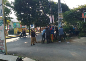 Pemkot Bandar Lampung Tertibkan Tiang Internet Ilegal di Kemiling