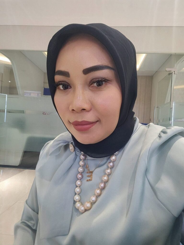 Ester Yulia: Langkah Prabowo Copot Pejabat Terduga Korupsi MBG Bukti Komitmen Berantas Korupsi