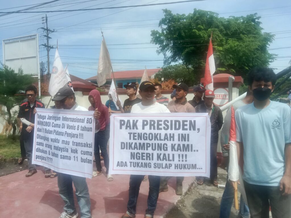 LSM Bara Api Geruduk Kejari dan PN Asahan, Soroti Dugaan Mafia Kasus Narkoba