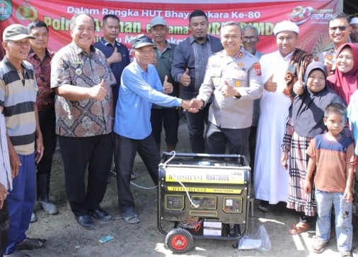 Hari Bhayangkara ke-80, Bupati dan Kapolres Asahan Tinjau Dusun Belum Terjangkau Listrik
