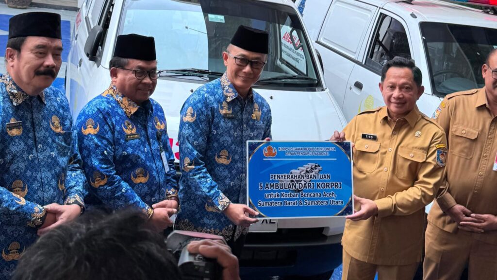 Mendagri Tito Apresiasi Bantuan KORPRI untuk Pemulihan Pascabencana Sumatra