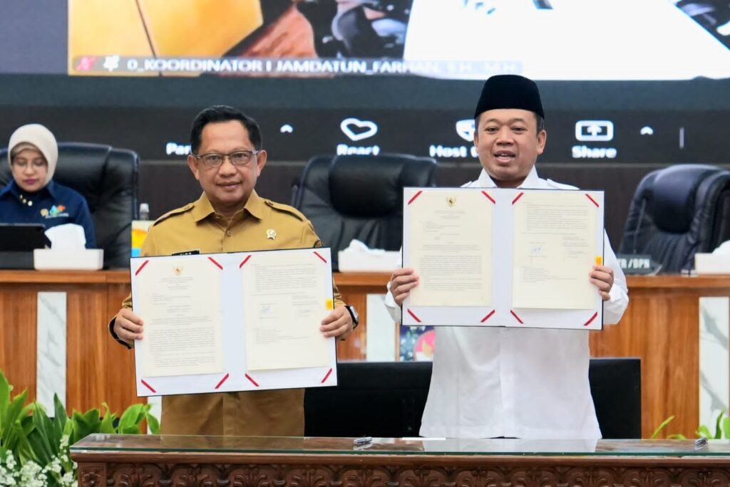 Perkuat Layanan Pertanahan, Mendagri dan Menteri ATR/BPN Teken SEB tentang Layanan BPHTB