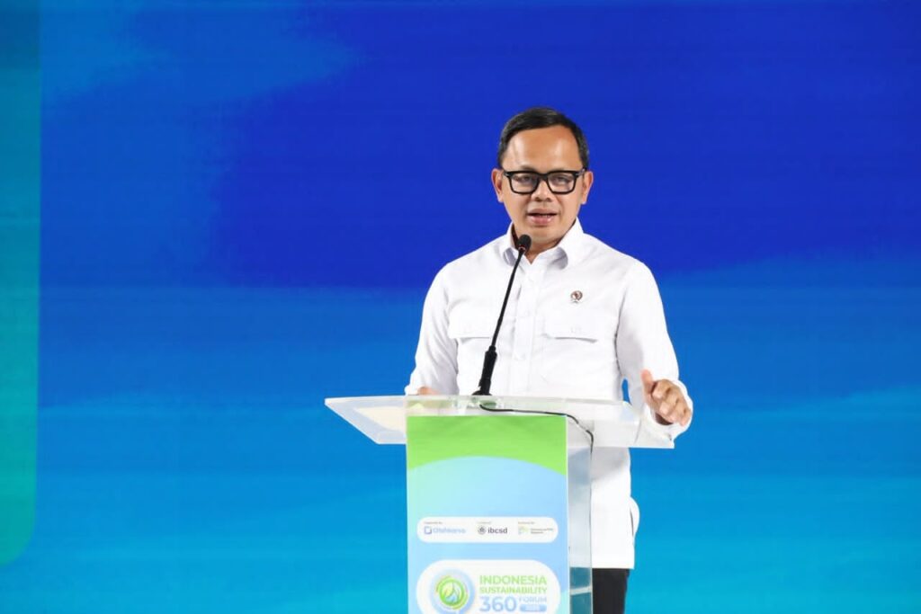 Wamendagri Bima Arya Dorong Pemerintah Kota Bangun Tata Kelola Adaptif Hadapi Tantangan Urbanisasi
